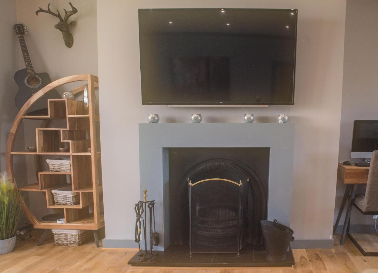 Luxury Super Central Cottage With A Hot Tub/ Gym Portree Buitenkant foto