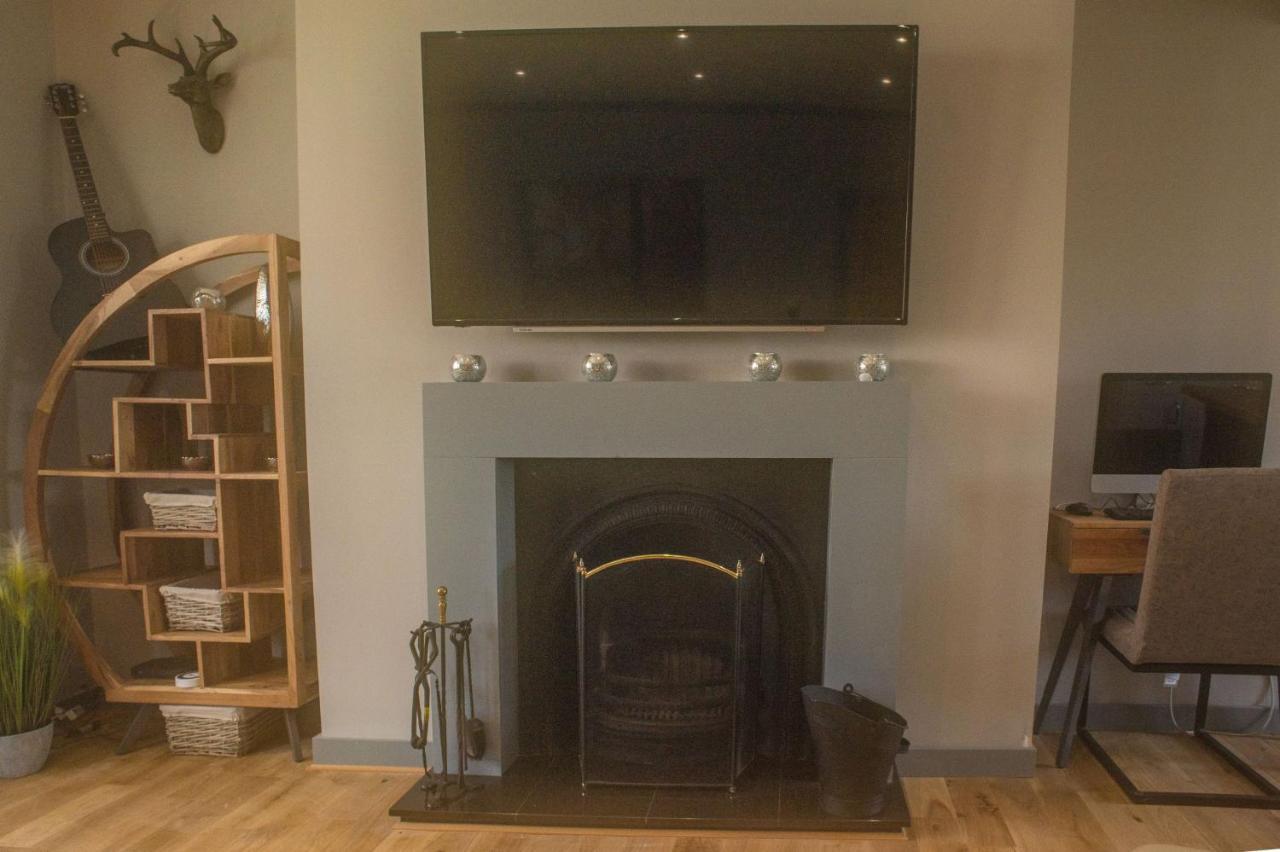 Luxury Super Central Cottage With A Hot Tub/ Gym Portree Buitenkant foto